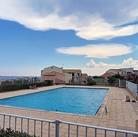 Appartement T3 Avec Terrasse Donnant Sur La Mer Sur Saint Pierre La Mer المظهر الخارجي الصورة